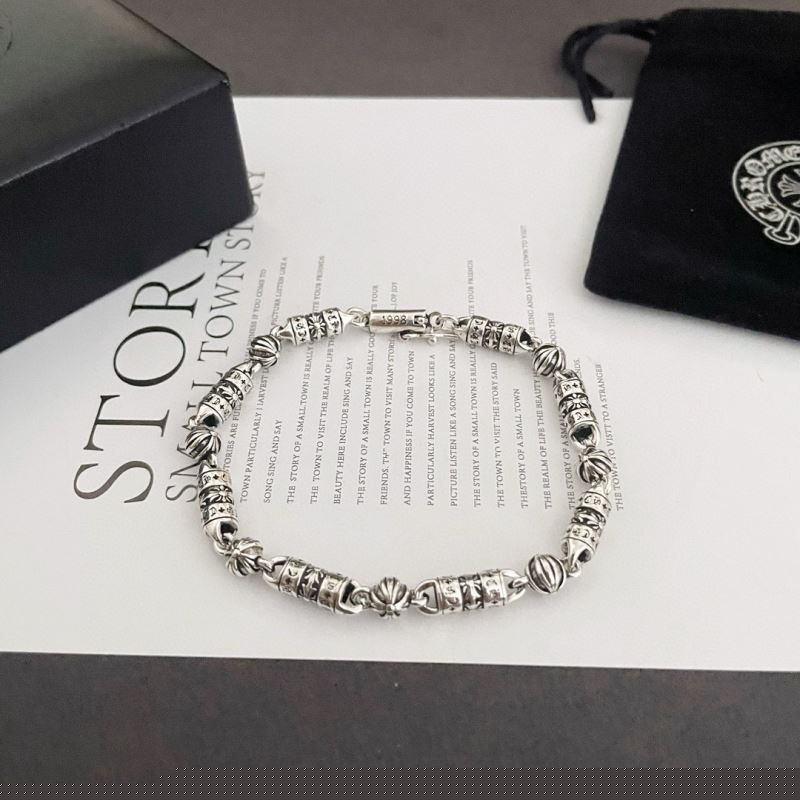 Ch**me He**ts bracelets